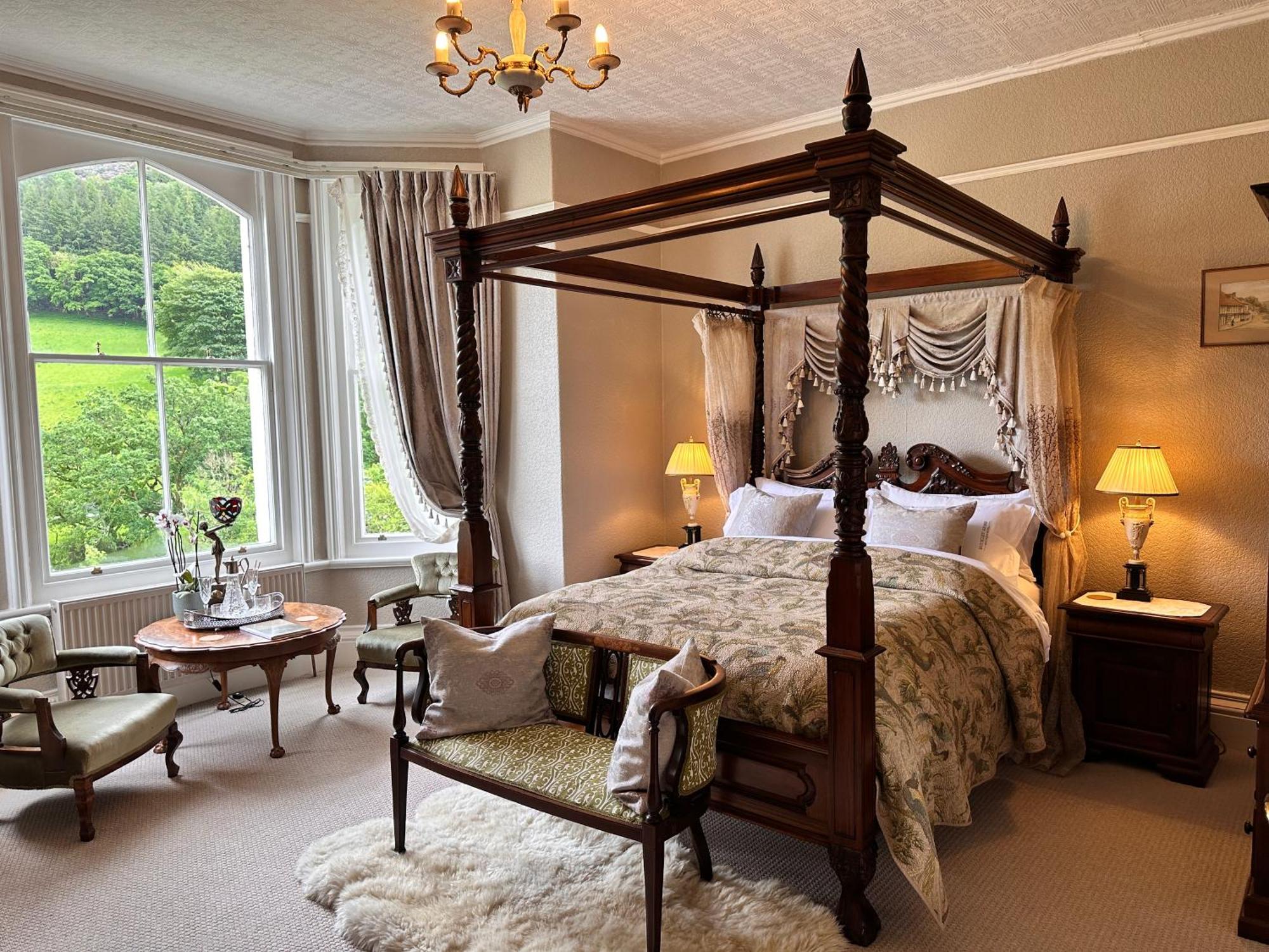 The Buckley Arms Hotell Dinas Mawddwy Exteriör bild